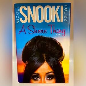 Jersey Shore Snooki “A Shore Thing” book